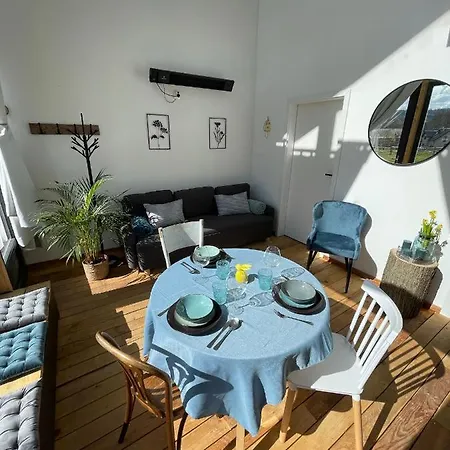 Pod Stromcem Czernica (Jelenia Gora)